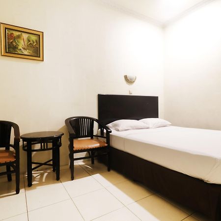 Hotel Gani Jakarta Bagian luar foto